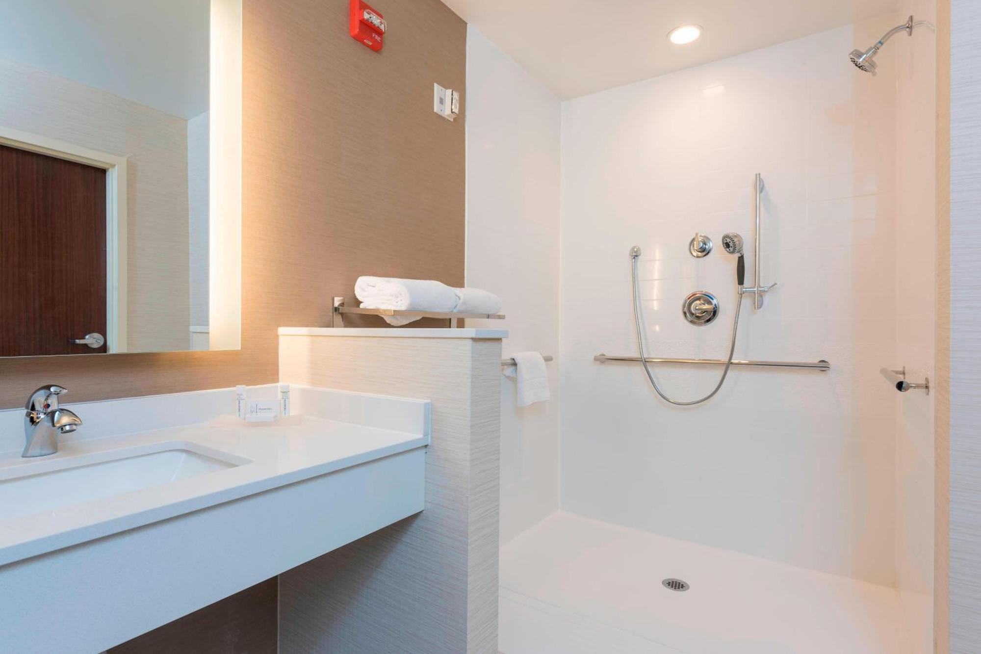 Fairfield Inn & Suites By Marriott Indianapolis Фишърс Екстериор снимка