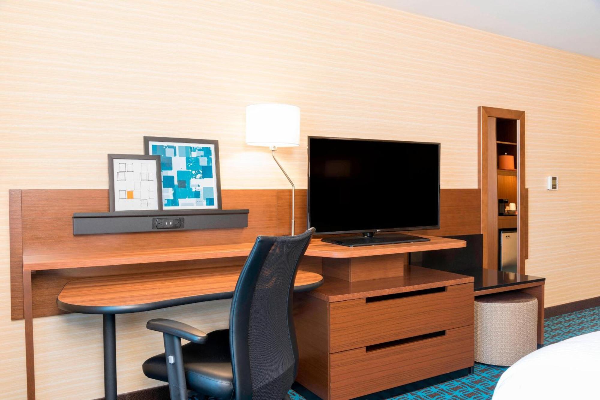 Fairfield Inn & Suites By Marriott Indianapolis Фишърс Екстериор снимка